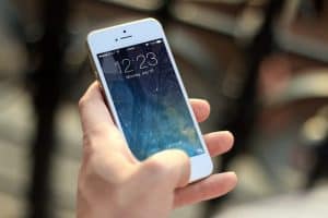 Canadians Warned: Be Concerned About U.S. Border Phone Searches