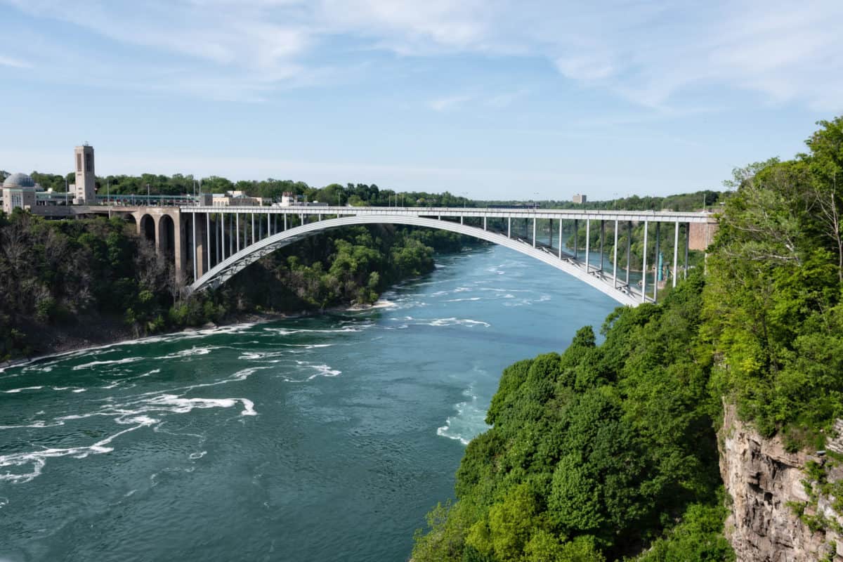 Canada-U.S. Border Closure Extended Until January 21