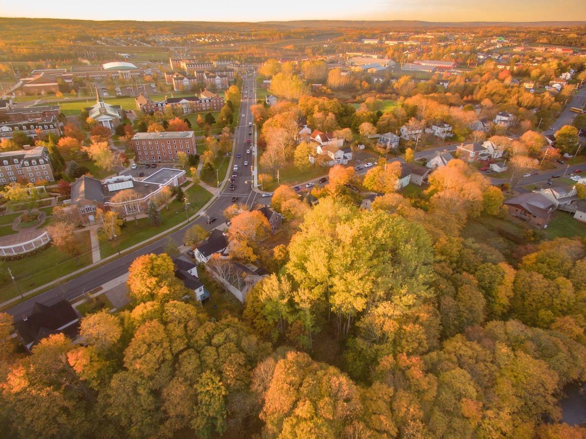 Nova Scotia Seeing Success in Retaining International Students