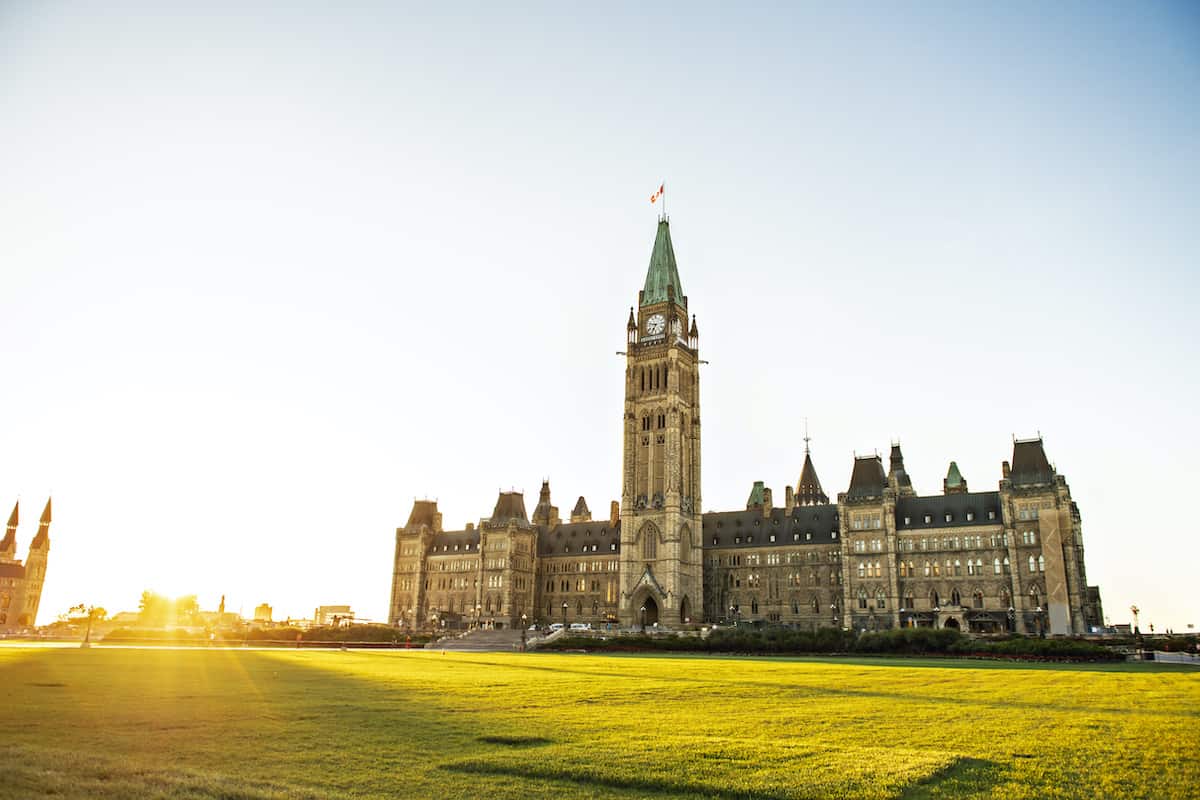 Canada Conducts Second-Largest Express Entry Draw of All Time, Inviting 4,200 Candidates