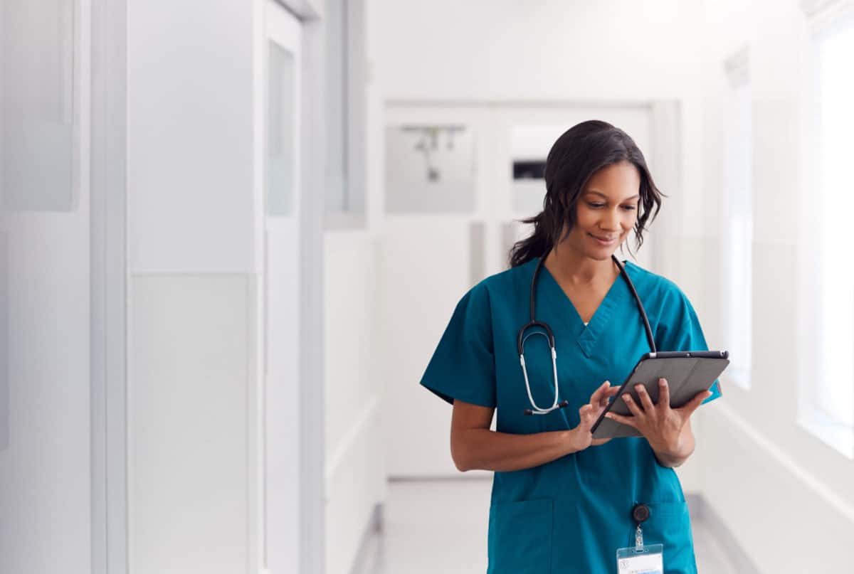 Ontario Plans Foreign-Trained Doctor Credential Recognition Program
