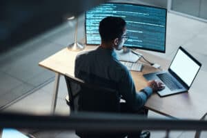 How To Immigrate To Canada As A Web Developer Or Programmer
