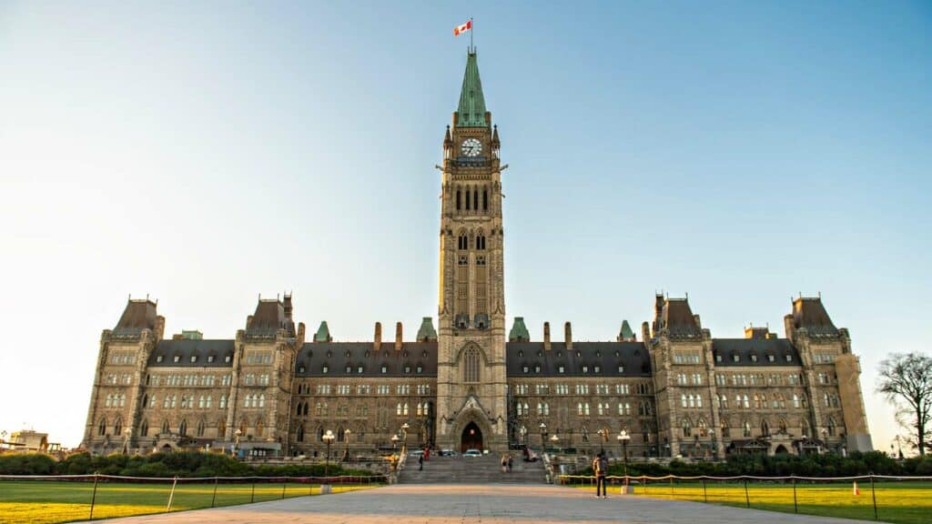 How Canada’s 2024 Federal Budget Affects Immigrants