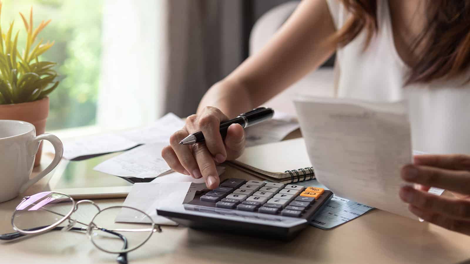 Here Is the Minimum Wage for Every Province in Canada