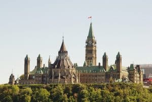 Ottawa Under Fire to Reign in Immigration Consultants