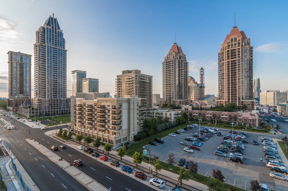 Ontario Targets Nearly 1,000 Express Entry Candidates With CRS Scores As Low As 439