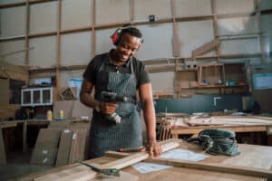 How To Immigrate To Canada As A Carpenter