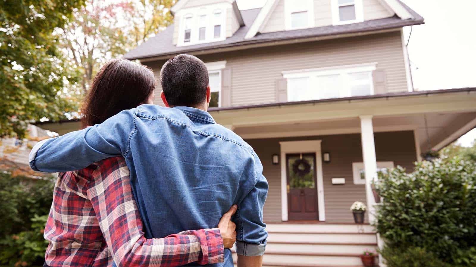 Immigrant Parents And Their Adult Children More Likely To Own Homes In Canada