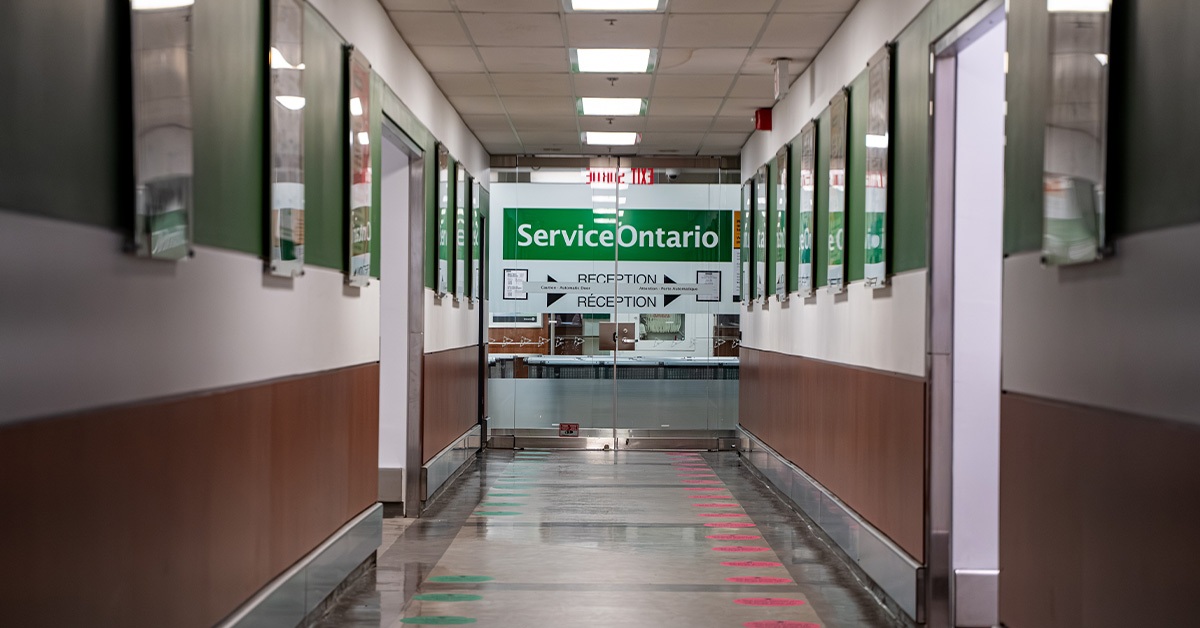 Ontario Links Driver’s Licence Eligibility to Immigration and Work Status