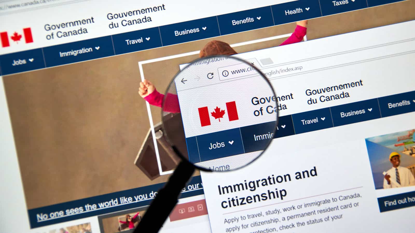 Immigration to Canada Trending Down, New Data Shows